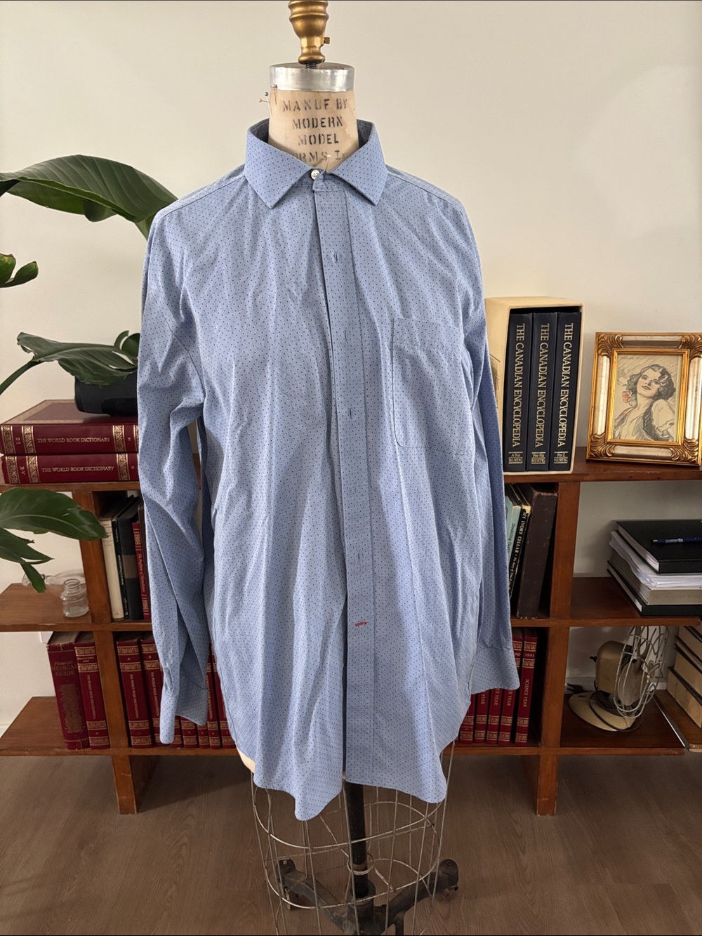 Tommy hilfigher blue polkadot dress shirt